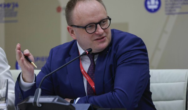 Развитие финансовой культуры в России обсудили на ПМЭФ